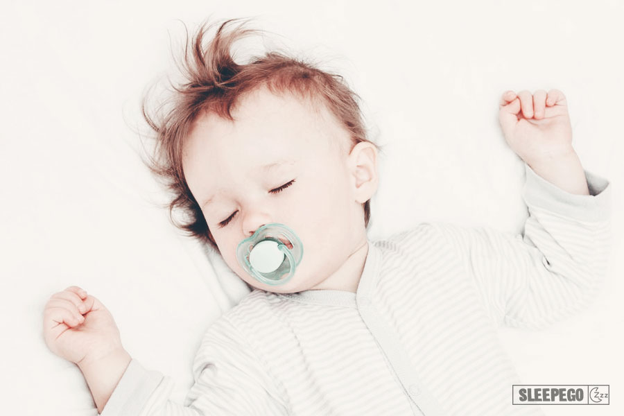 Сколько должен спать 2 месячный ребенок: таблица режима сна и бодрствования 30-2